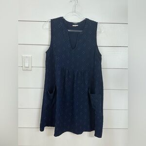Navy blue sleeveless dress with pockets